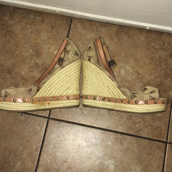 ALDO Wedge Size 7.5 - Picture 3 of 6